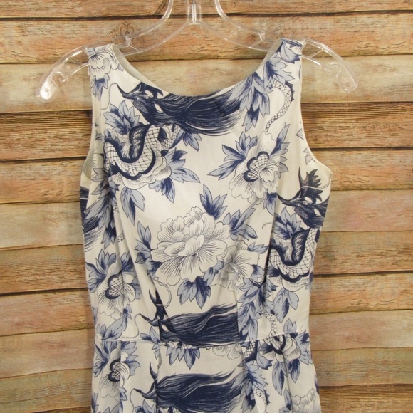 Breeches Blue/Off-White Sleeveless Back-Button Dress 4 - Picture 16 of 16